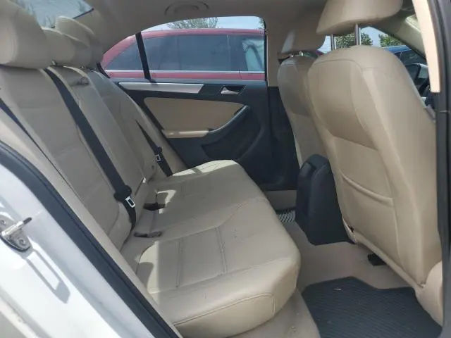 2016 VOLKSWAGEN JETTA HYBRID  