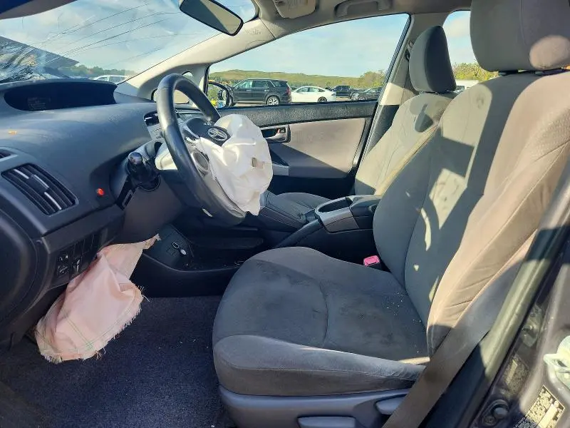 2012 TOYOTA PRIUS TWO  