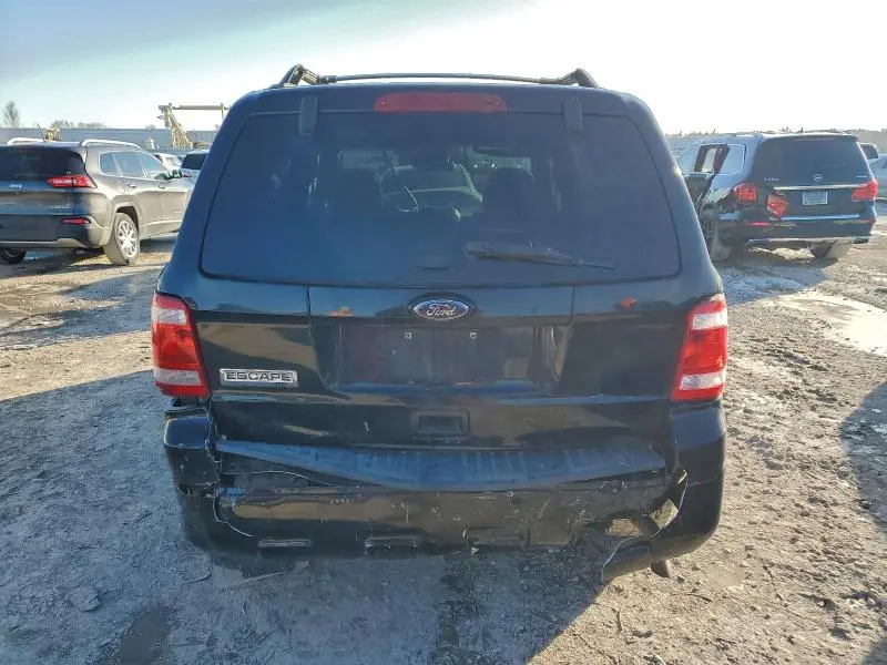 2012 FORD ESCAPE XLT  