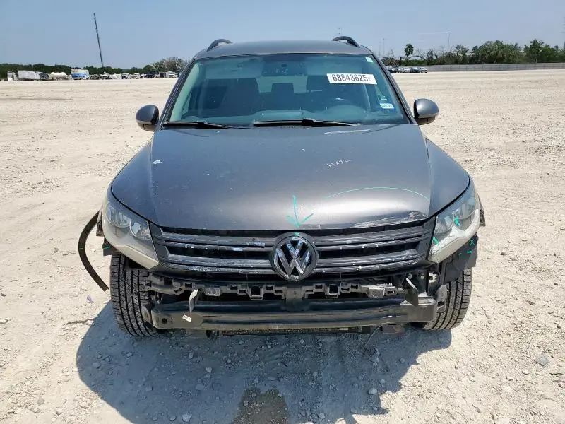 2015 VOLKSWAGEN TIGUAN S  