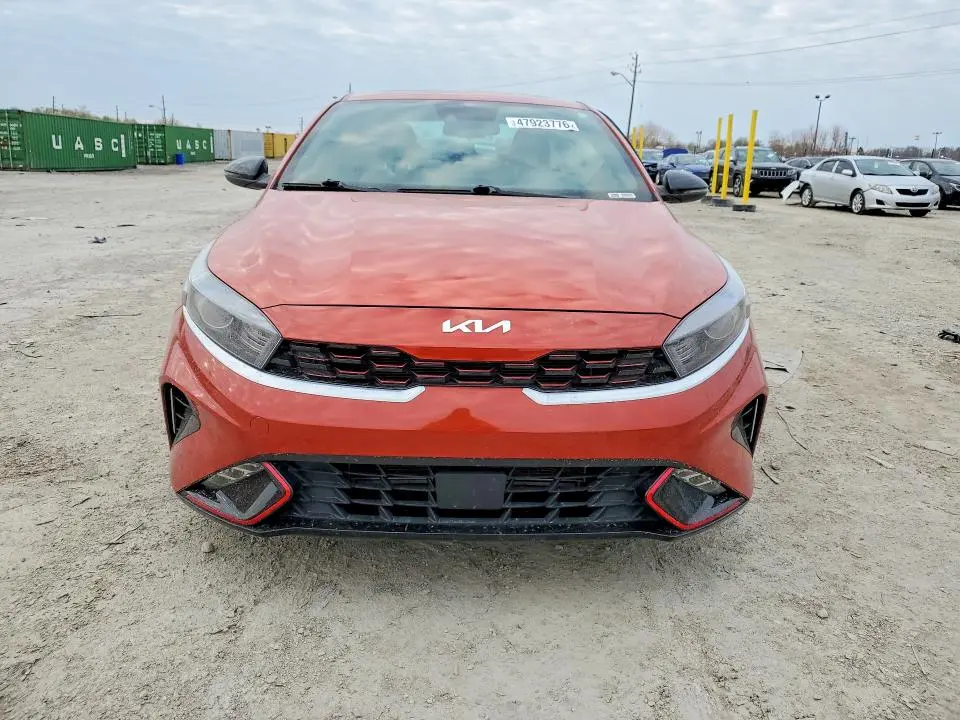 2023 KIA FORTE GT-LINE  