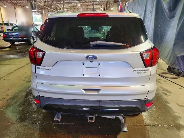 2019 FORD ESCAPE TITANIUM  