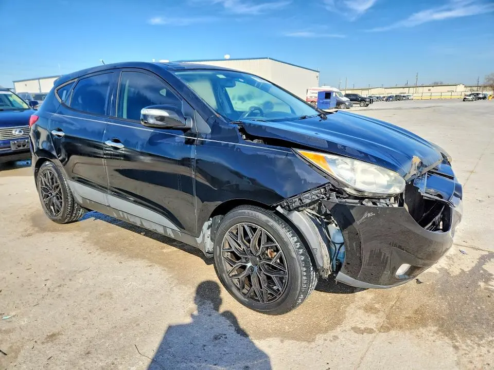 2011 HYUNDAI TUCSON LIMITED  