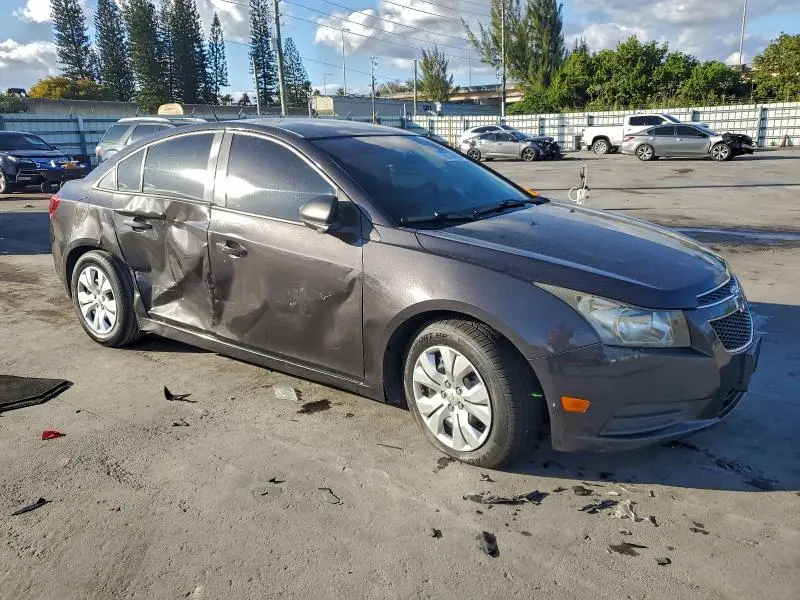 2014 CHEVROLET CRUZE LS  