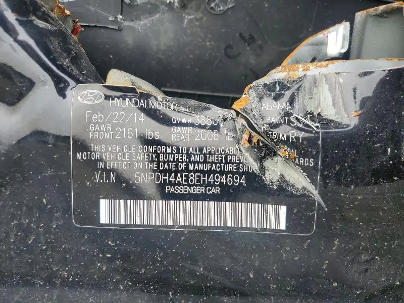 2014 HYUNDAI ELANTRA SE  