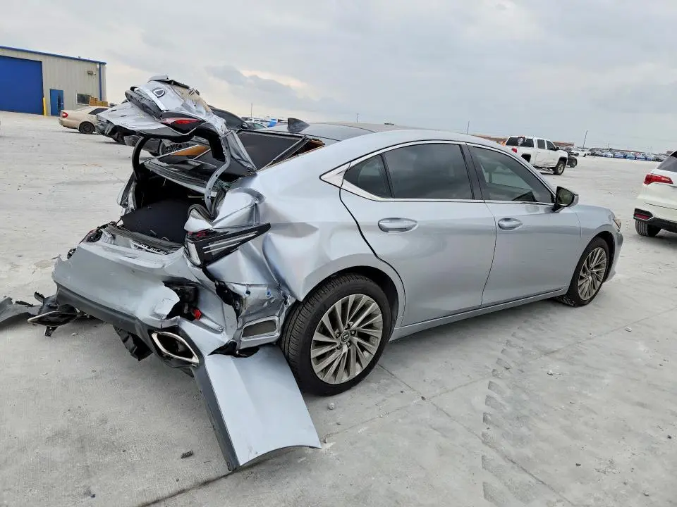 2022 LEXUS ES 350 ULTRA LUXURY  