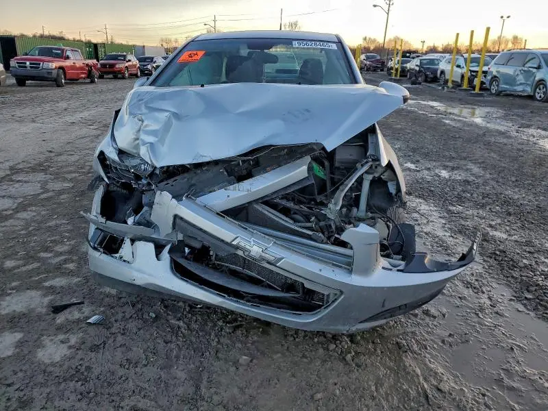 2013 CHEVROLET SONIC LS  