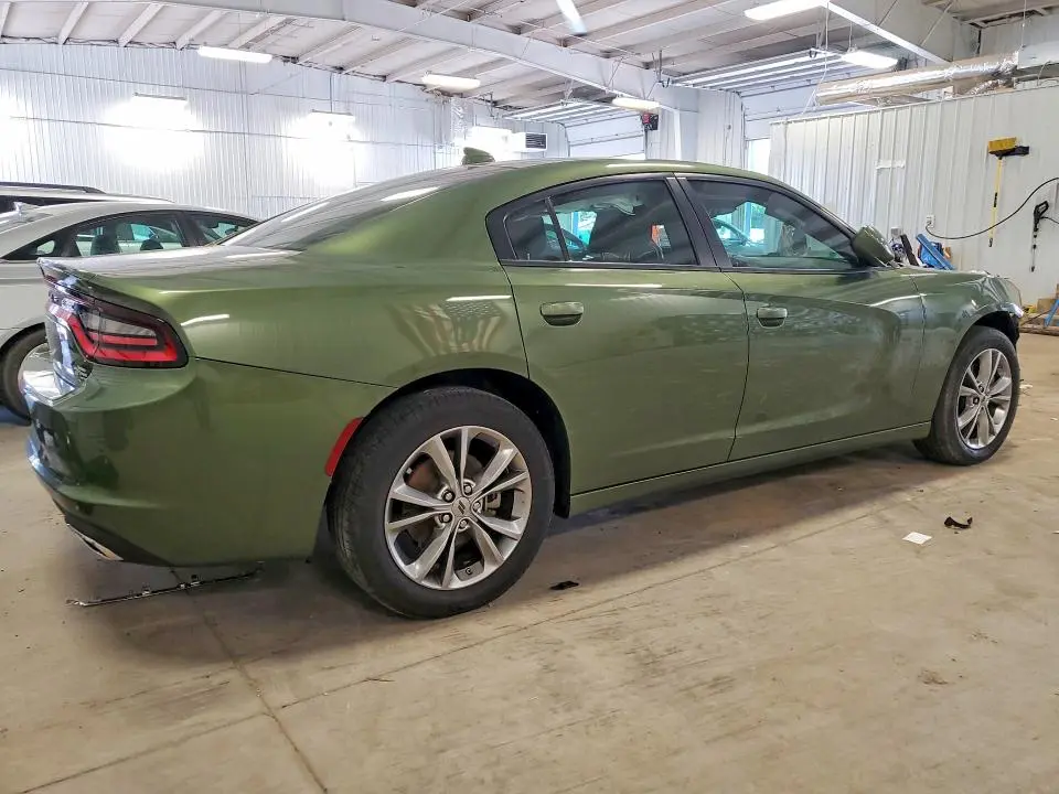 2022 DODGE CHARGER SXT  