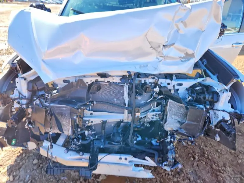 2025 TOYOTA TUNDRA CREWMAX LIMITED  