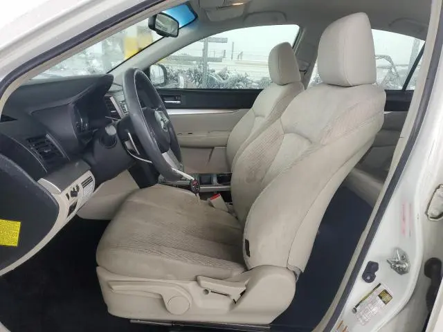 2010 SUBARU LEGACY 2.5I  