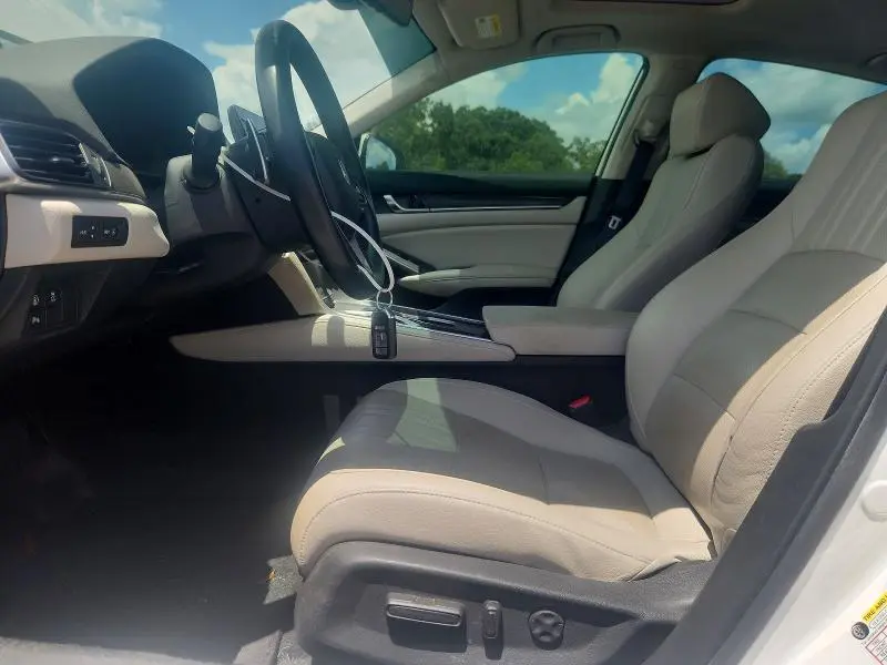 2019 HONDA ACCORD TOURING  