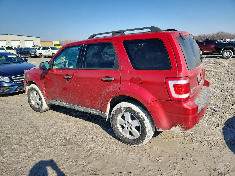 2010 FORD ESCAPE XLT  