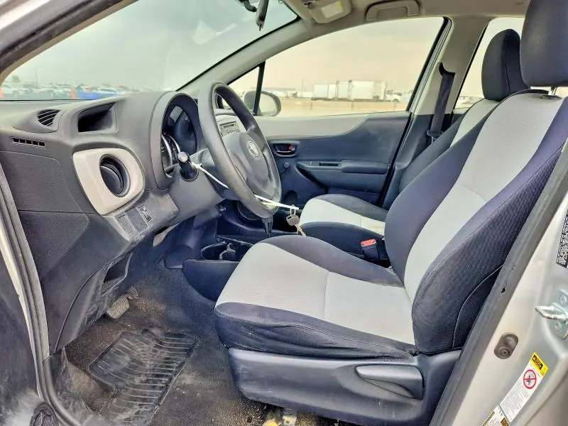 2014 TOYOTA YARIS 5-DOOR L  
