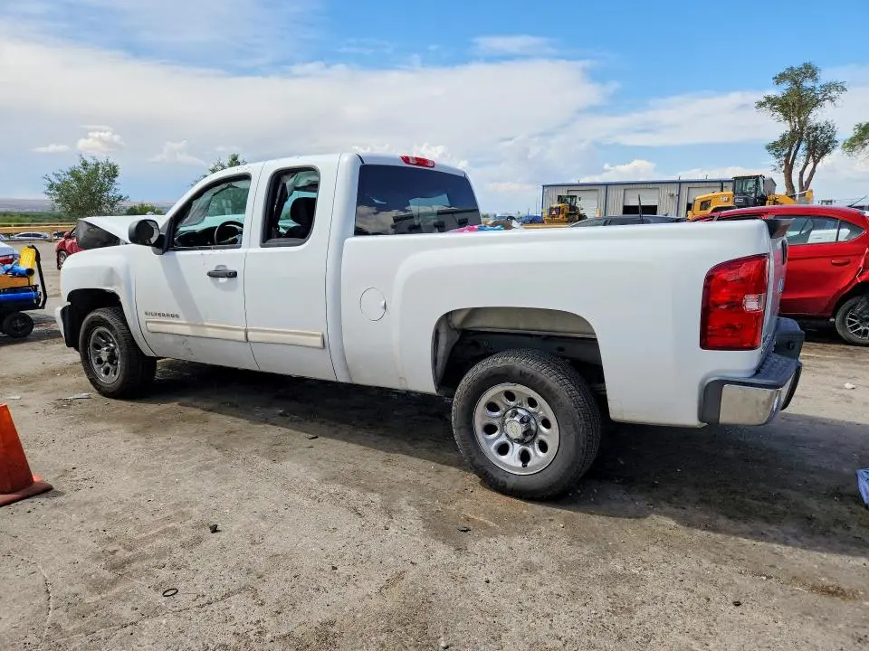 2011 CHEVROLET SILVERADO C1500 LS  
