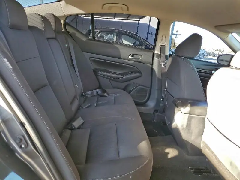 2019 NISSAN ALTIMA S  