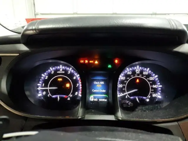 2016 TOYOTA AVALON XLE  