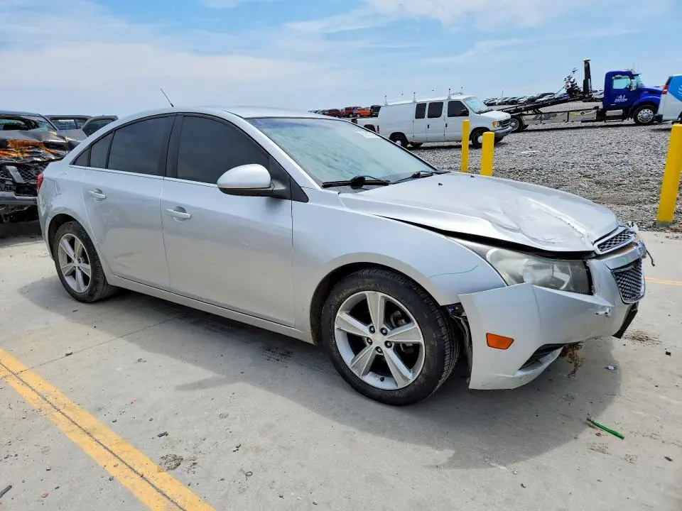 2012 CHEVROLET CRUZE LT  