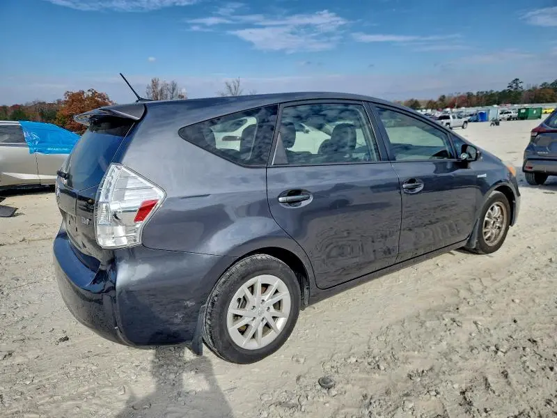 2012 TOYOTA PRIUS V   