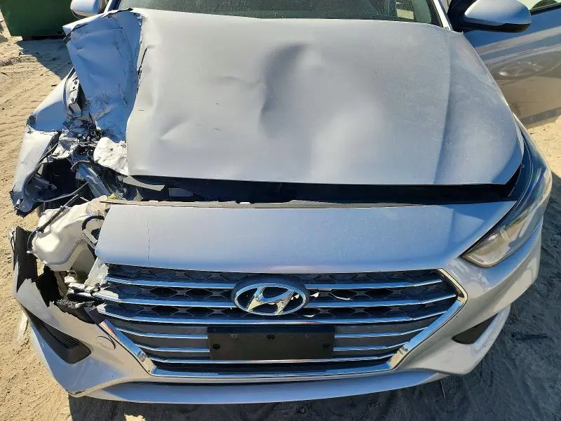 2019 HYUNDAI ACCENT SE  
