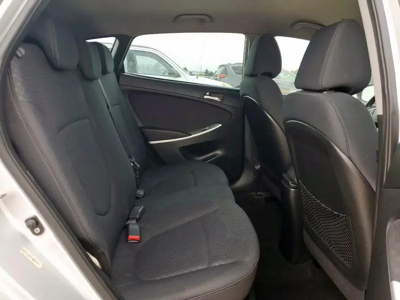 2012 HYUNDAI ACCENT GLS  