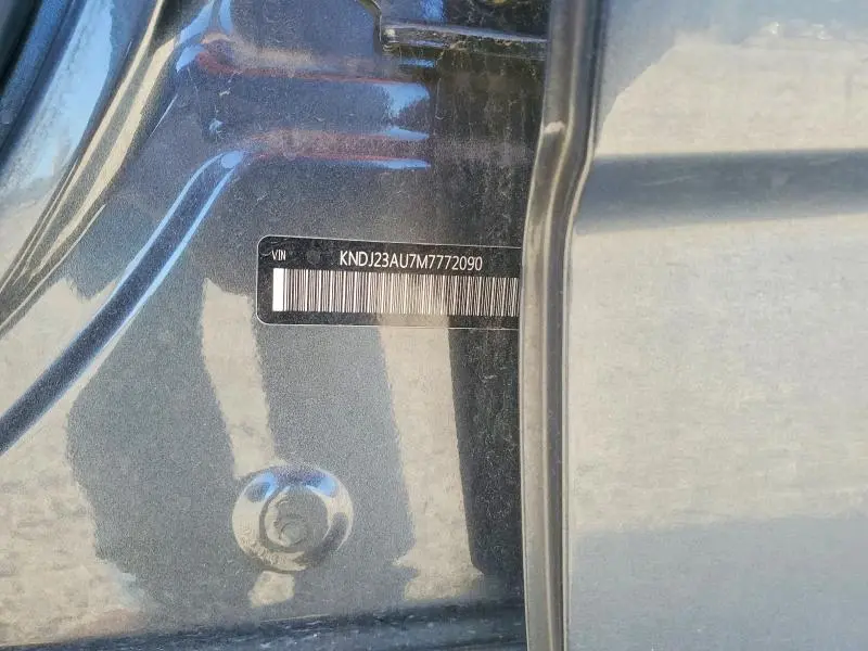 2021 KIA SOUL S  