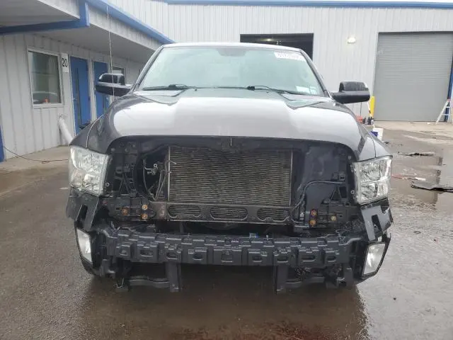 2014 RAM 1500 ST  