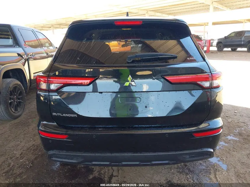 2024 MITSUBISHI OUTLANDER ES 2.5 S-AWC