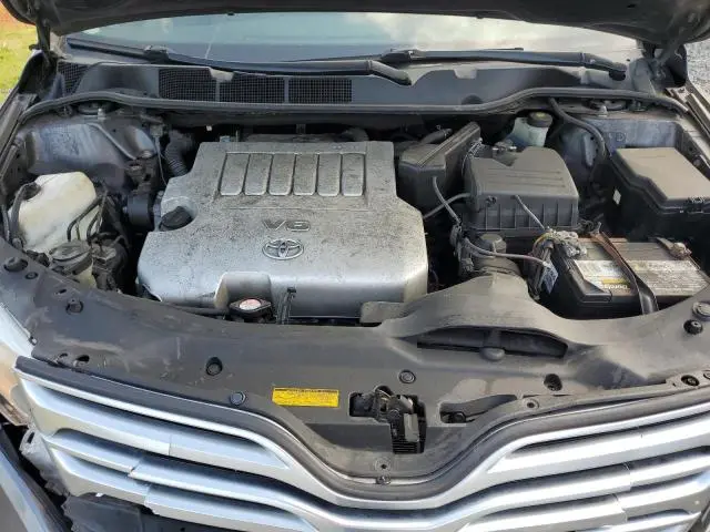 2012 TOYOTA VENZA LE  