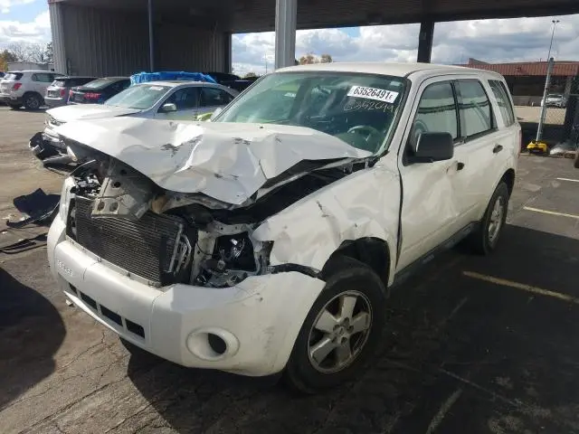 2012 FORD ESCAPE XLS
