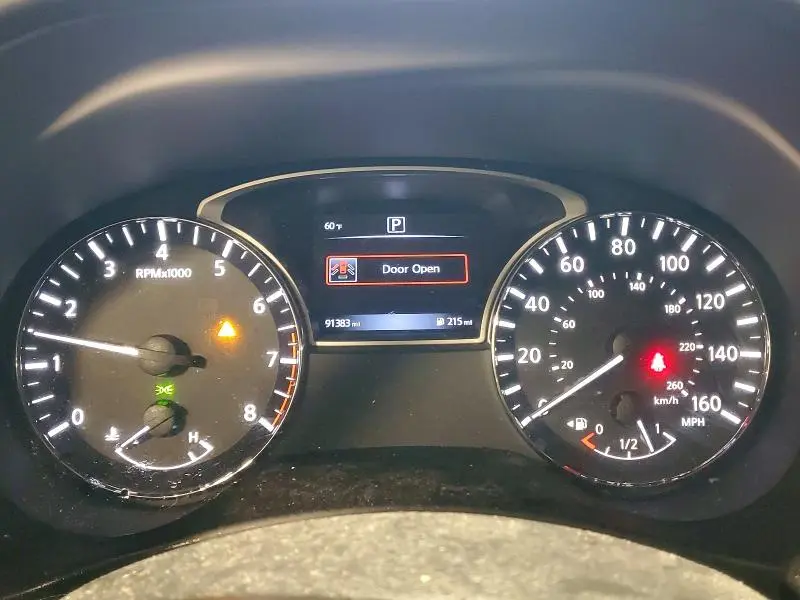 2017 NISSAN PATHFINDER SV  