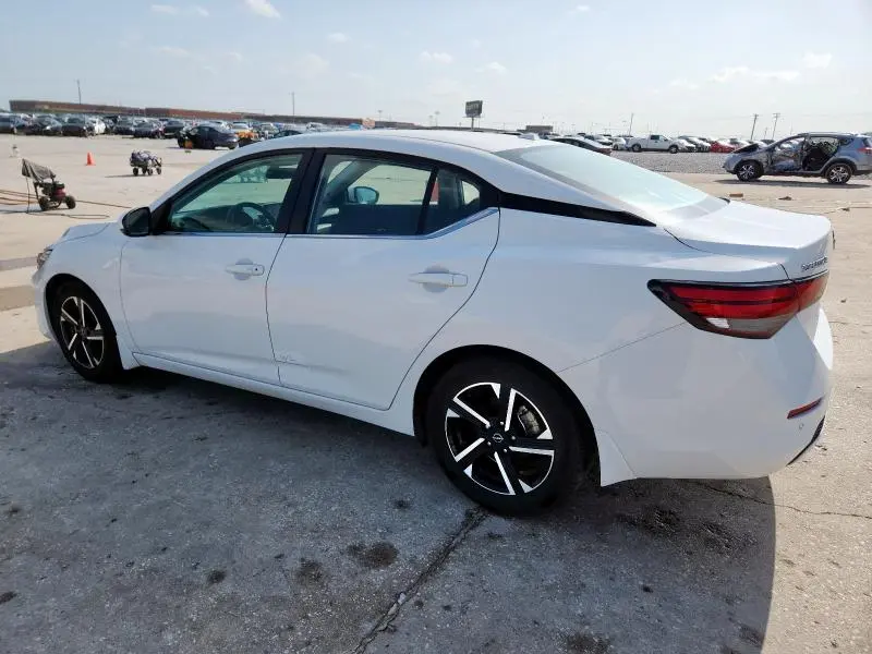 2024 NISSAN SENTRA SV  