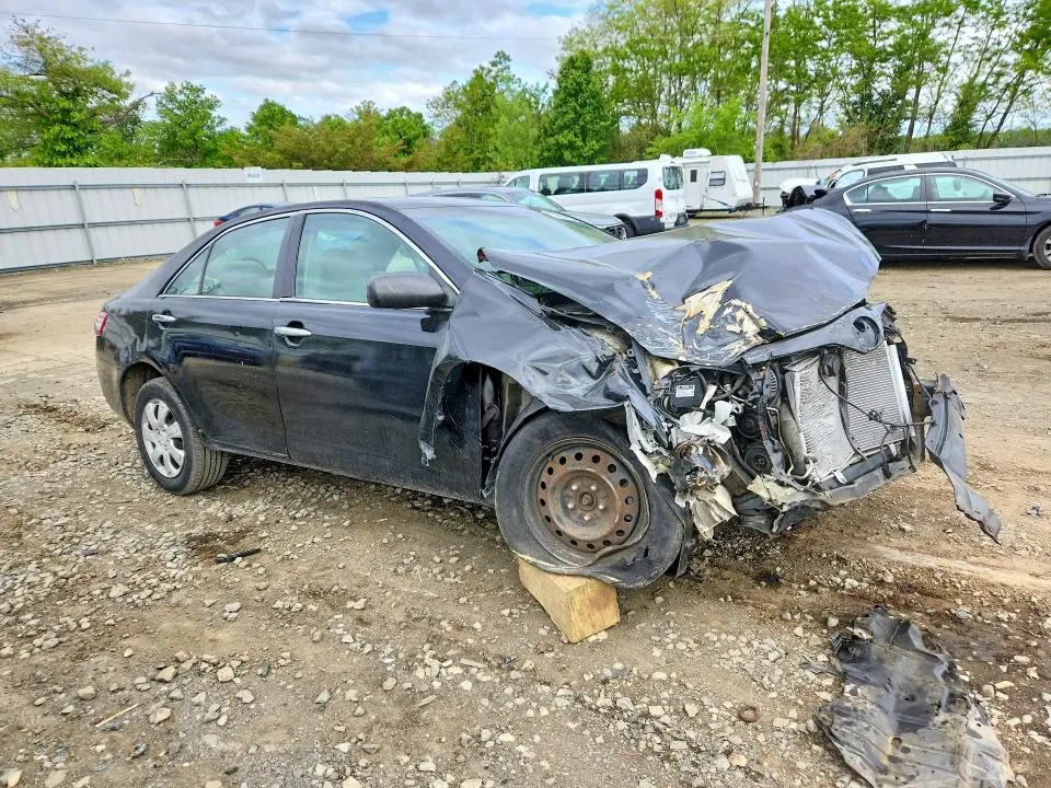 2011 TOYOTA CAMRY LE  