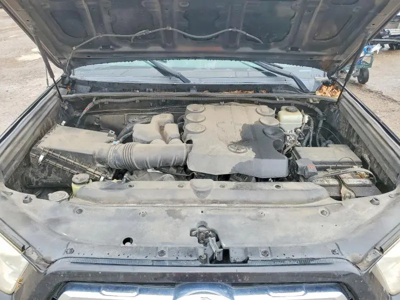 2012 TOYOTA 4RUNNER SR5  