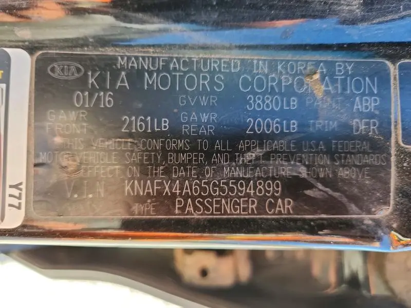 2016 KIA FORTE LX  