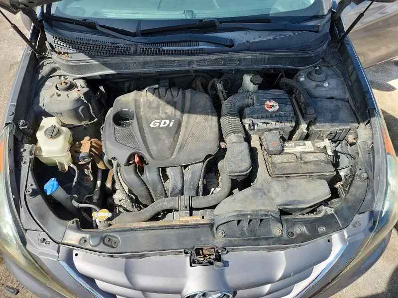 2011 HYUNDAI SONATA GLS  