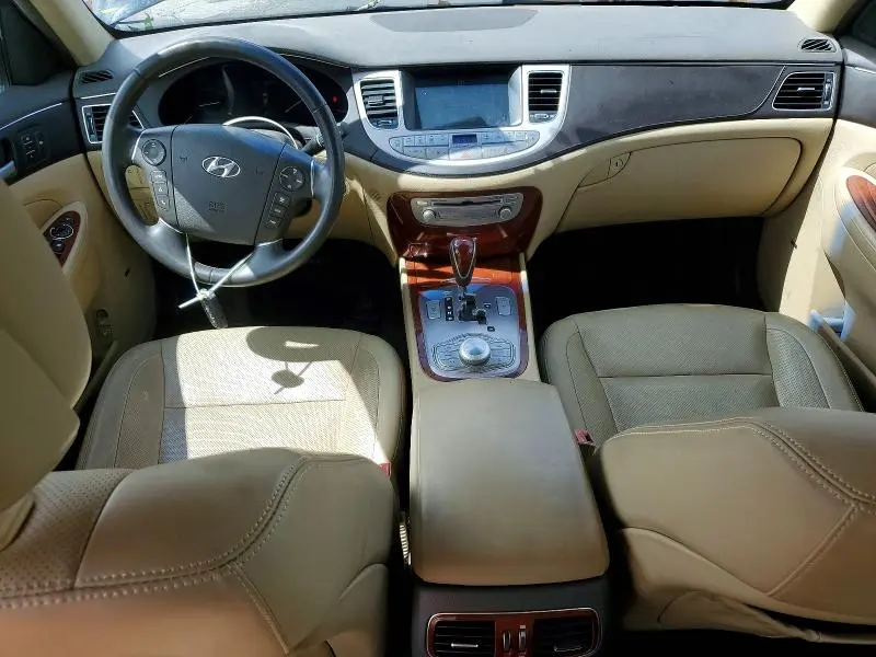 2013 HYUNDAI GENESIS 5.0L  