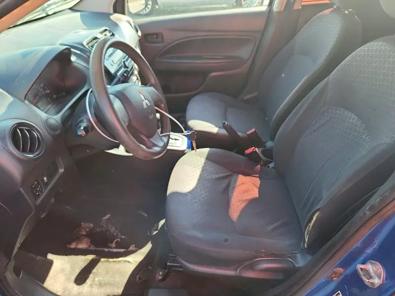 2015 MITSUBISHI MIRAGE DE  