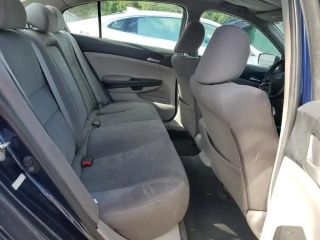 2011 HONDA ACCORD LX  