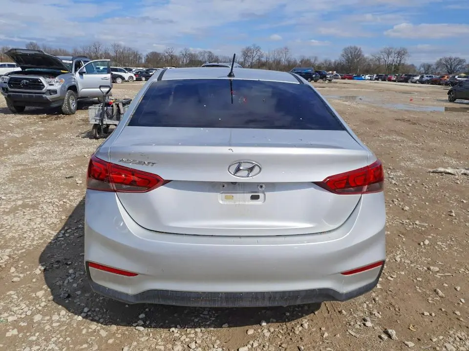 2021 HYUNDAI ACCENT SE  