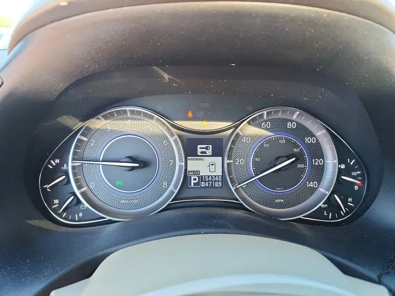 2012 INFINITI QX56 BASE  