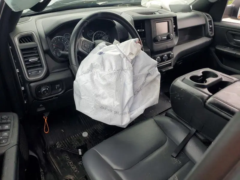 2024 RAM 1500 TRADESMAN  