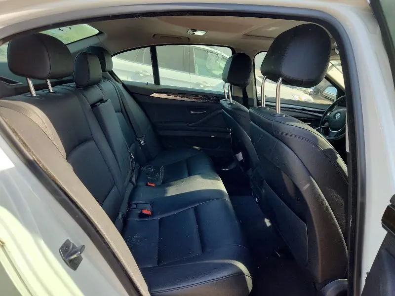 2016 BMW 528 XI  