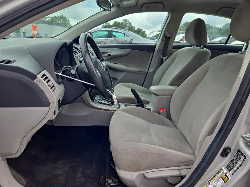 2013 TOYOTA COROLLA L  