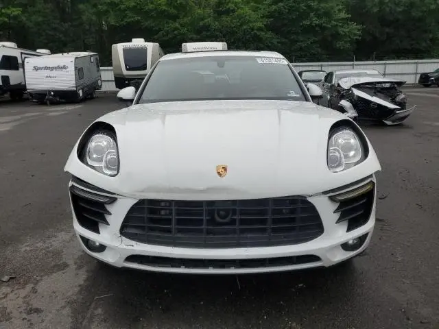 2016 PORSCHE MACAN S  