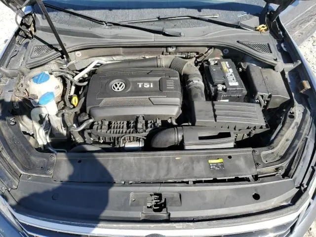 2016 VOLKSWAGEN PASSAT SE