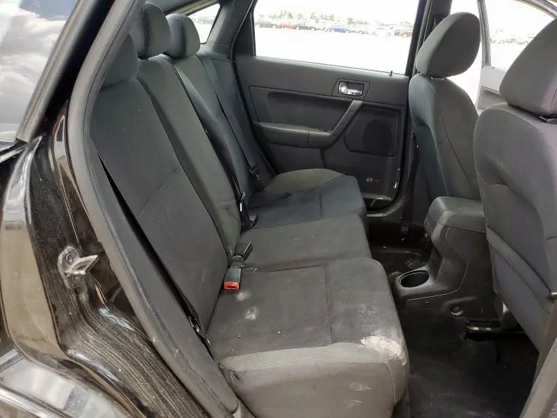 2011 FORD FOCUS SES  