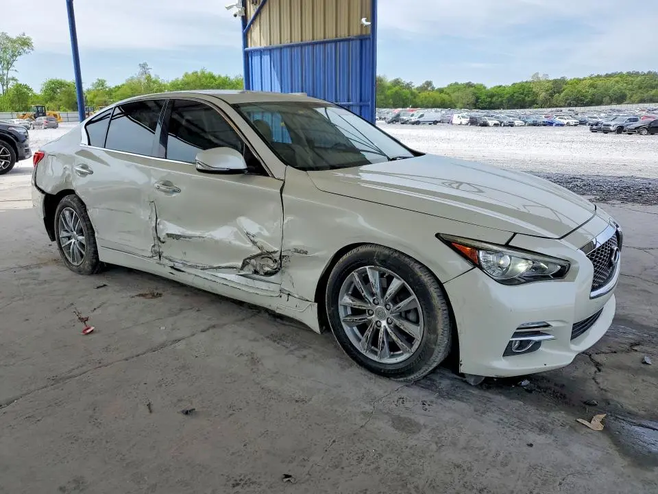 2016 INFINITI Q50 3.0T PREMIUM  