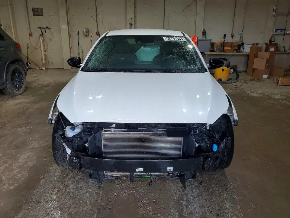 2024 KIA FORTE GT LINE  