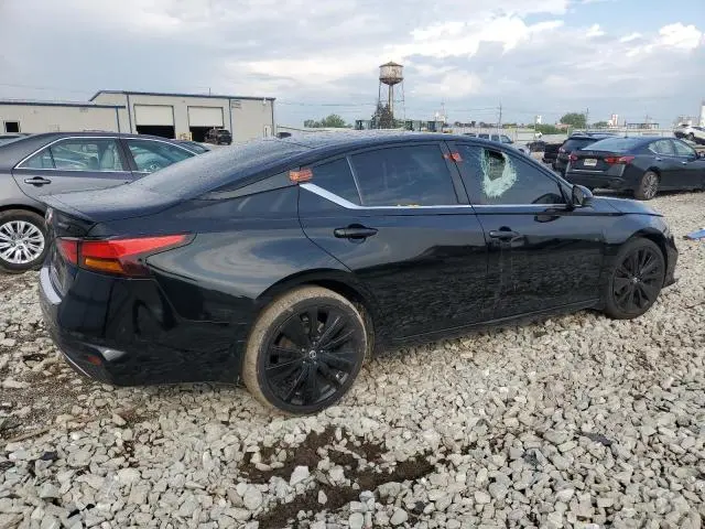 2022 NISSAN ALTIMA SR  