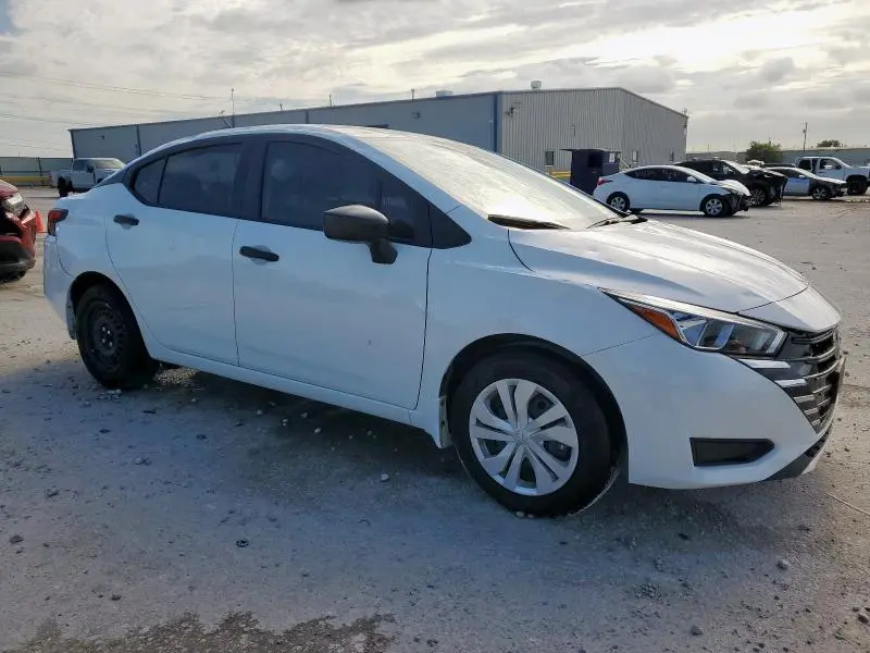 2024 NISSAN VERSA S  